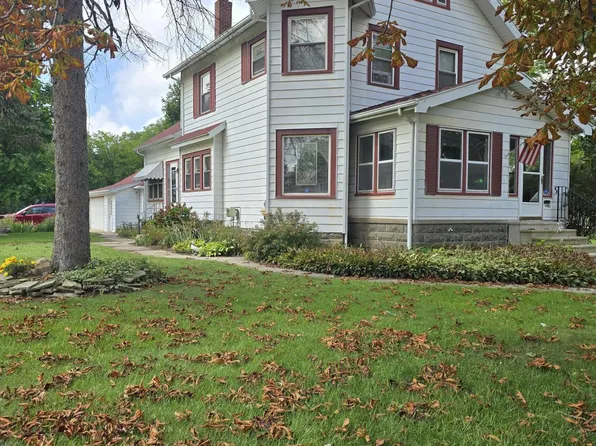 1402 Cooper St, Jackson, MI 49202