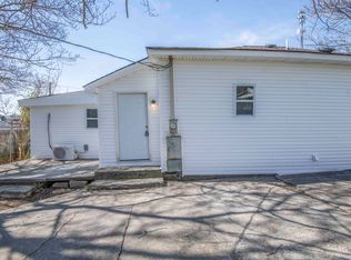 912 Hotel Ave #2, Maryville, TN 37804