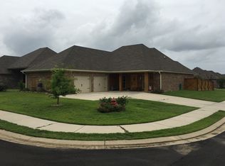 315 Flagstone Dr, Brandon, MS 39042