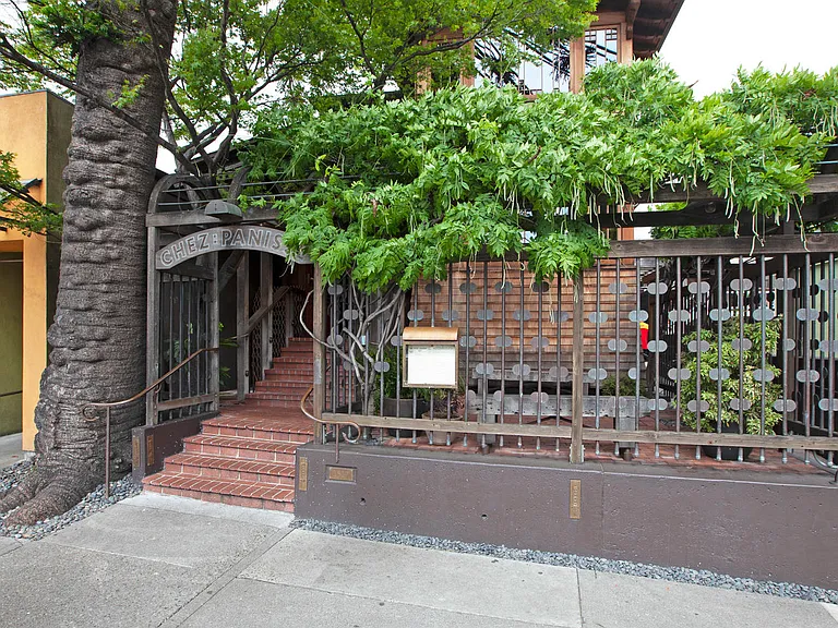 1811 Francisco Street — Photo 19