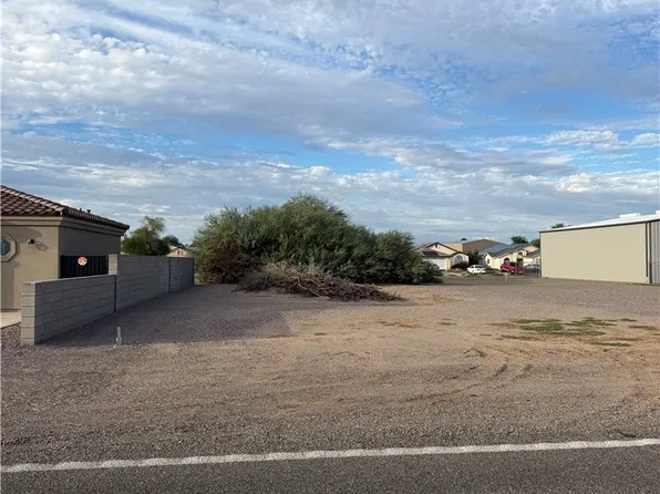 1911 E Courtwright Road, Mohave Valley, AZ 86440