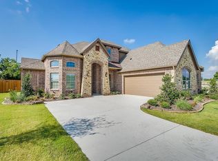 214 Hillstone Dr, Midlothian, TX 76065