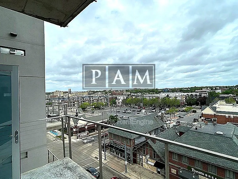 601 E Ogden Ave #601 — Photo 25