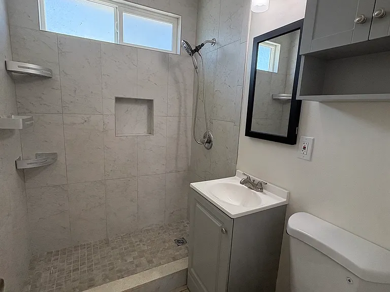 524 Elizabeth Ave #A — Photo 6