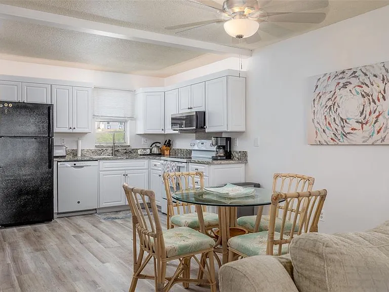 7405 Bay Island Dr S #321 — Photo 12