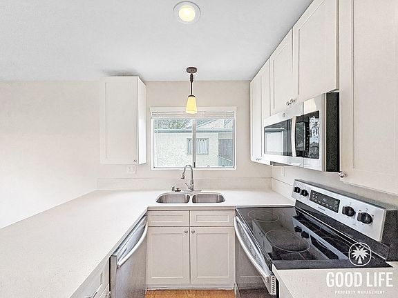 3rd image of 1817 E Grand Ave Unit 36