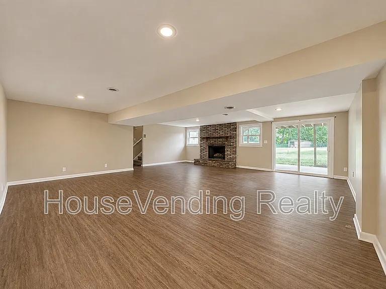 6204 Trailhead Cir — Photo 17