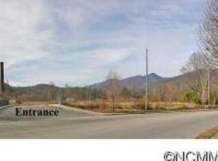 105 Mosaic Pl, Waynesville, NC 28786