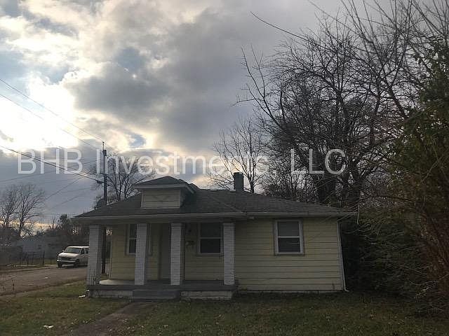 1st image of 3302 N Whittier Pl