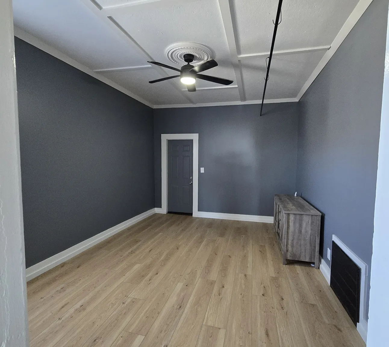 109 Elkader St — Photo 2