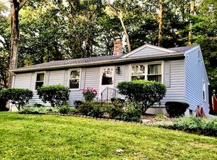 10 Highland Avenue, East Haddam, CT 06469