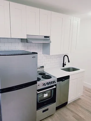 Rented by Bruma Realty LLC | media 12