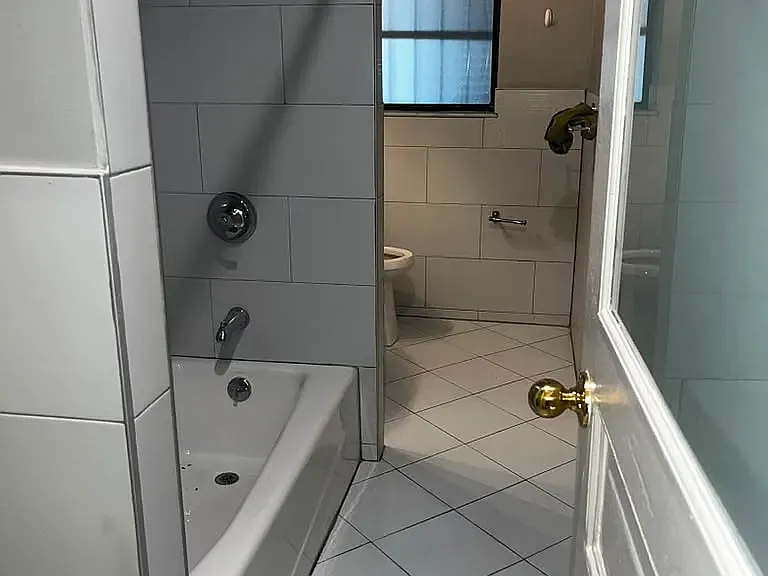 226 New York Ave #3 — Photo 5