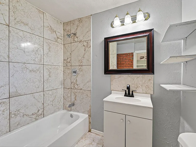 5934 Belmark St — Photo 16