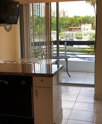 3rd image of 3530 Mystic Pointe Dr APT 202