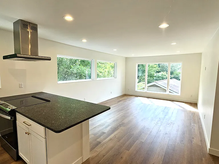 3618 Navajo Dr — Photo 5