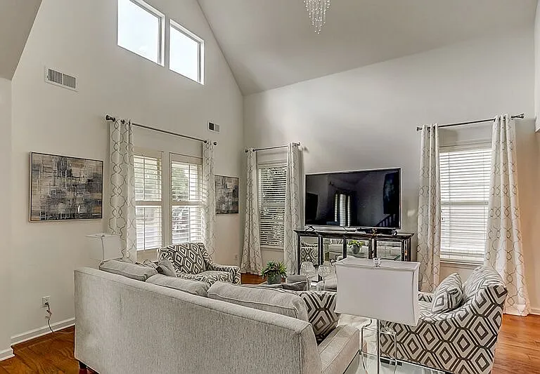 1338 Harbor Park Dr — Photo 11