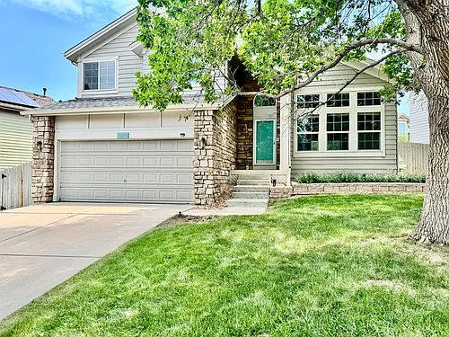 18875 E Saratoga Cir Photo 1