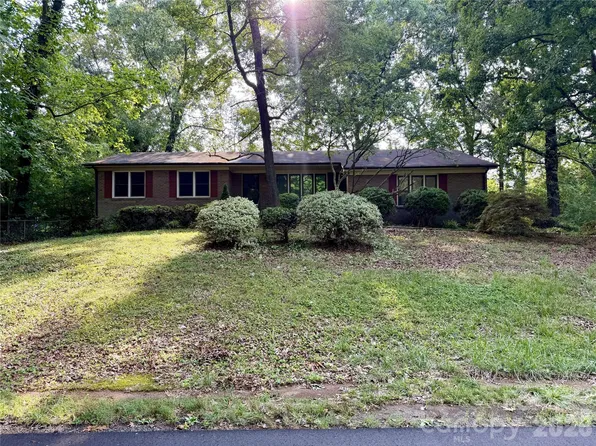2207 Billy St, Kannapolis, NC 28083