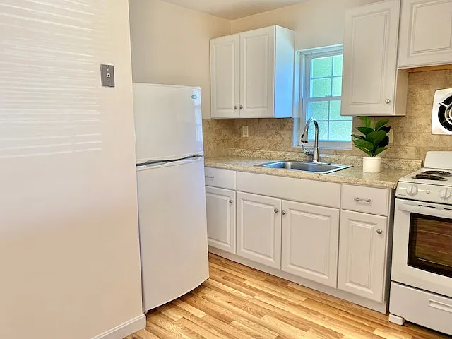 90 Washington Park Dr #10 — Photo 3