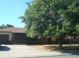 1424 Grand View Ave, Ceres, CA 95307