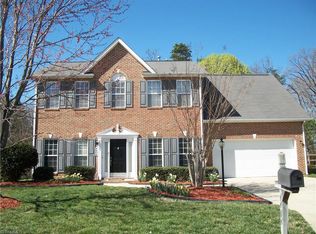 4404 Chimney Springs Dr, Greensboro, NC 27407