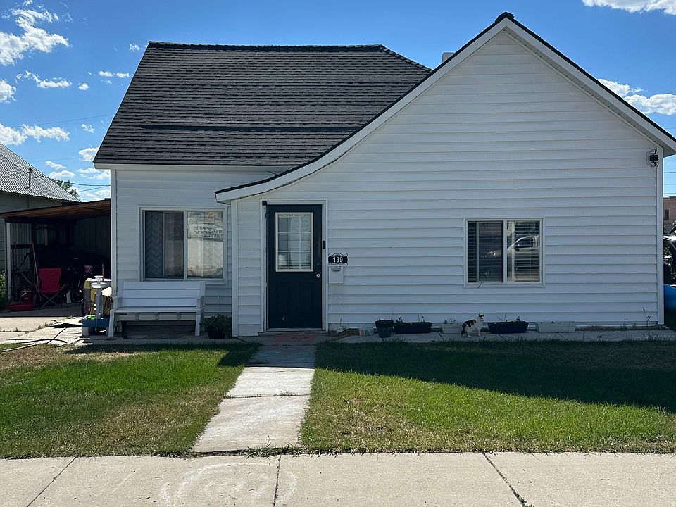 1st image of 139 S 9th St