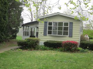 2 Spruce Cir, Bath, PA 18014