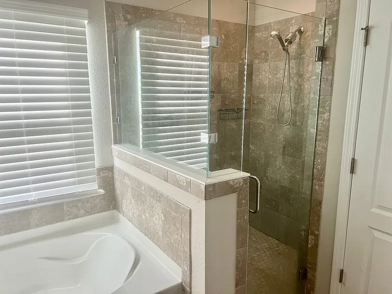 70305 Winding River Dr — Photo 21