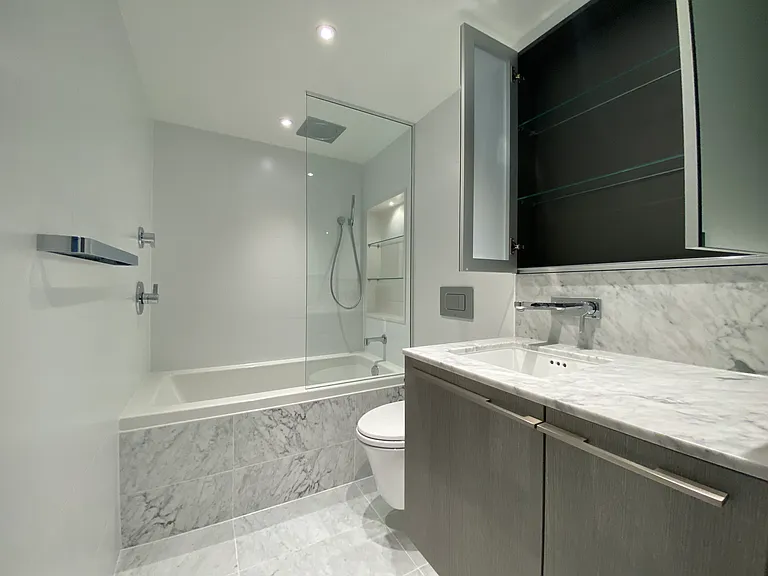 1111 Richard St #1506 — Photo 8