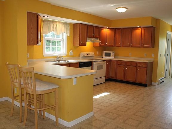 3rd image of 1 Porcello Ln
