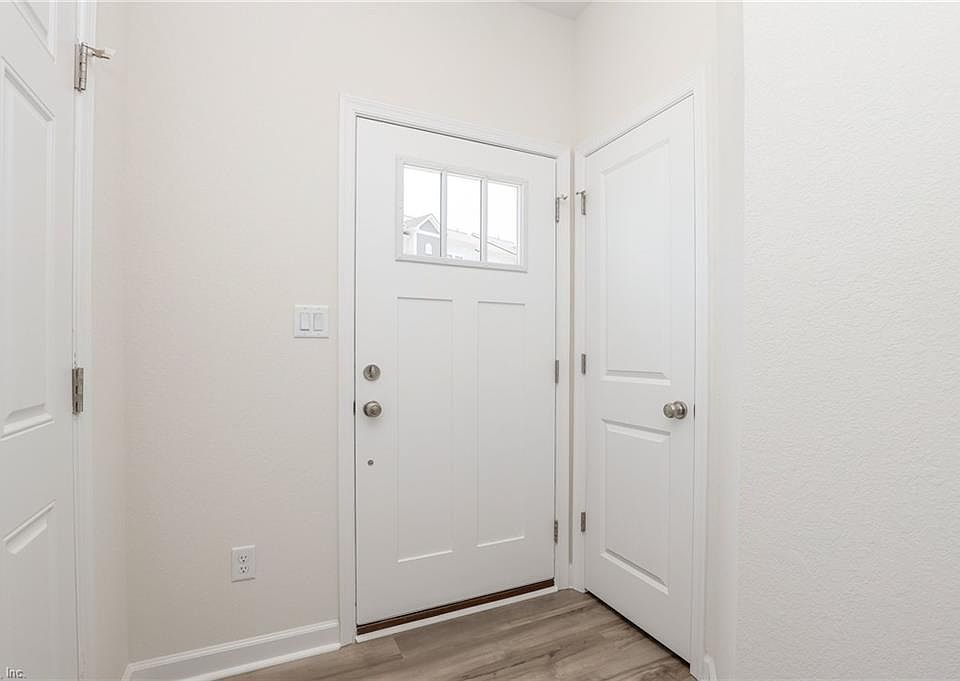 2021 Laycock Ln 103, Suffolk, VA 23435 Zillow