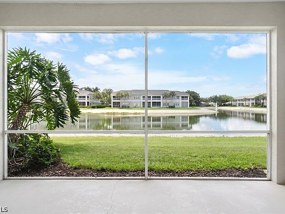 4th image of 12141 Summergate Cir APT 102