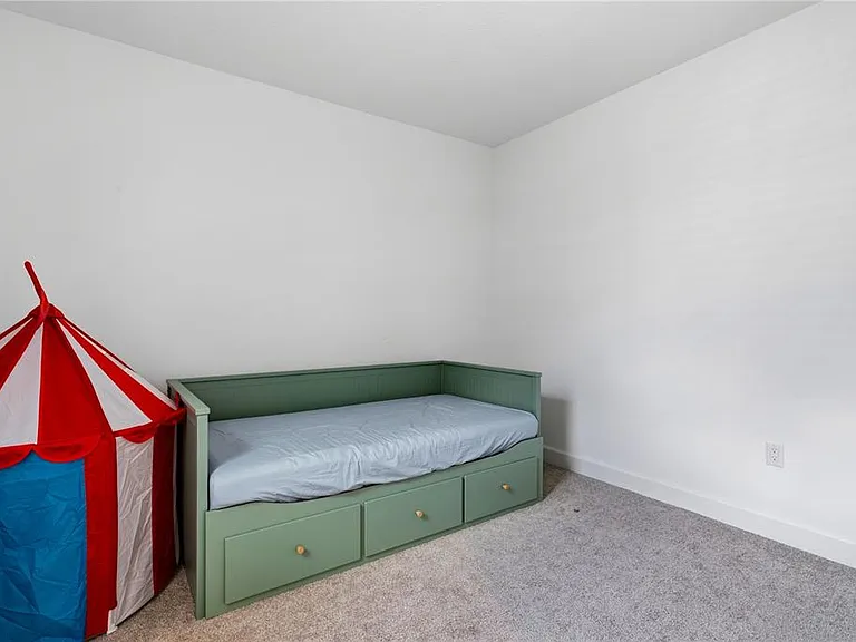 2380 Celebration Blvd — Photo 22