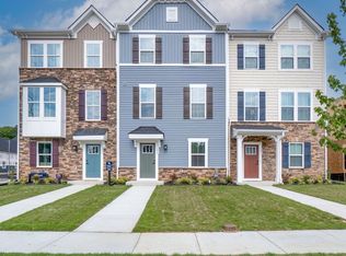 109 Legacy Blvd, Poquoson, VA 23662