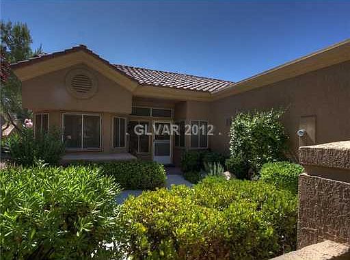 2nd image of 2736 Showcase Dr