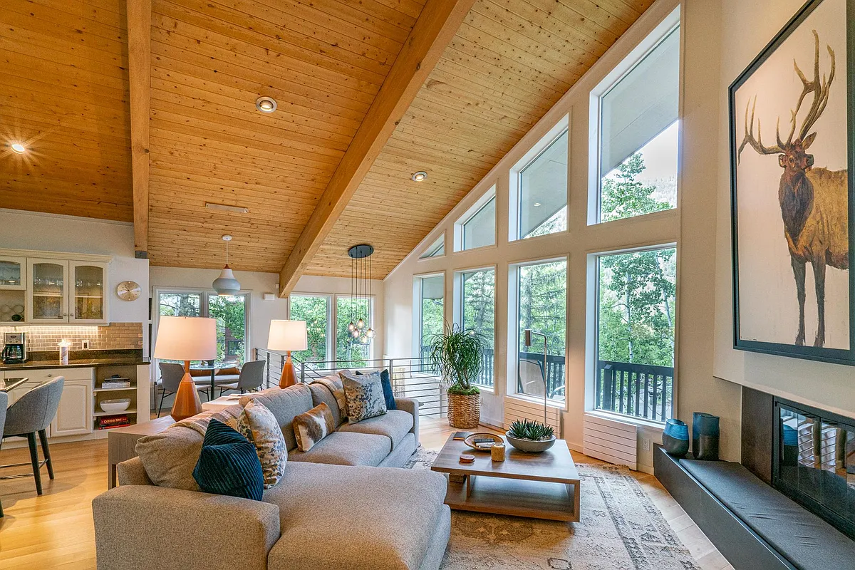 Building Photo - 100 Mountain Laurel Ct