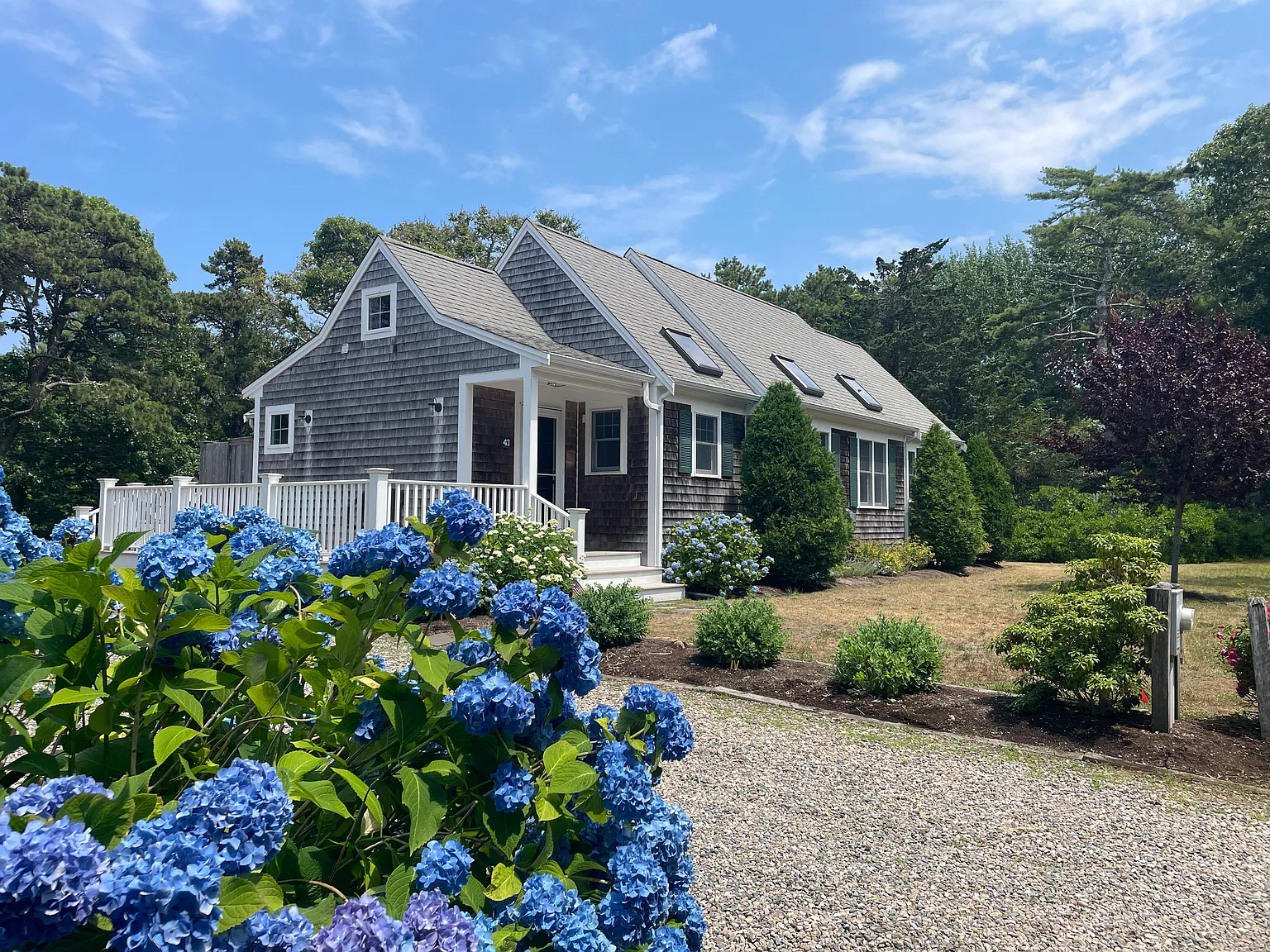 3 bed, 2019 sqft, $5,500 — Photo 1