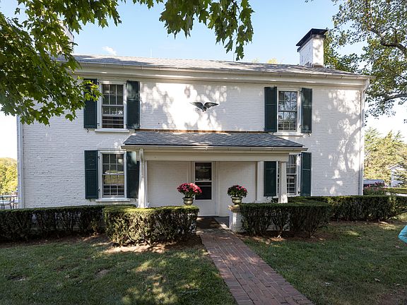 29th image of this home