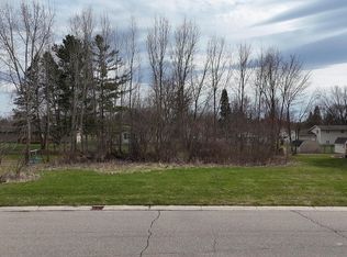 Daniel Dr, Grand Blanc, MI 48439