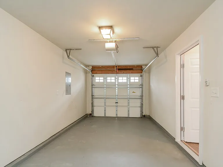 5 Toms Rock Pl — Photo 16