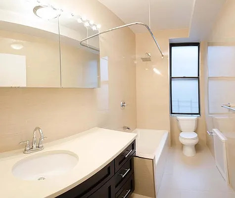 Rented by Rachel Realty | media 17