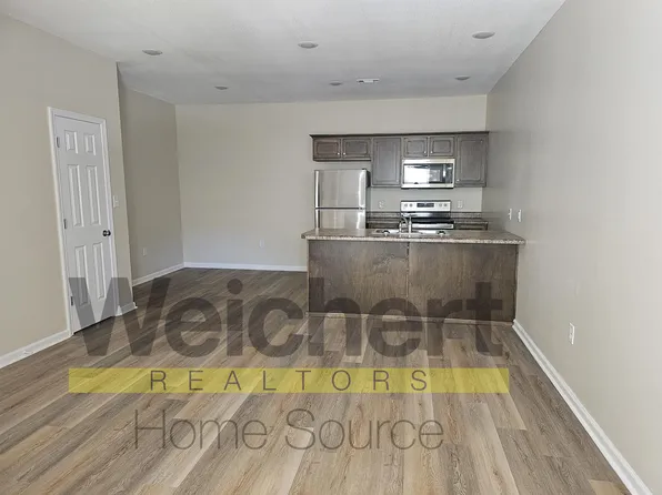 824 North 4th Street - D, 824 N 4th St, Paragould, AR 72450