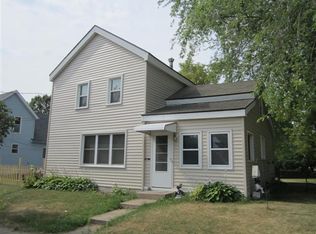 812 Mansion St, Mauston, WI 53948