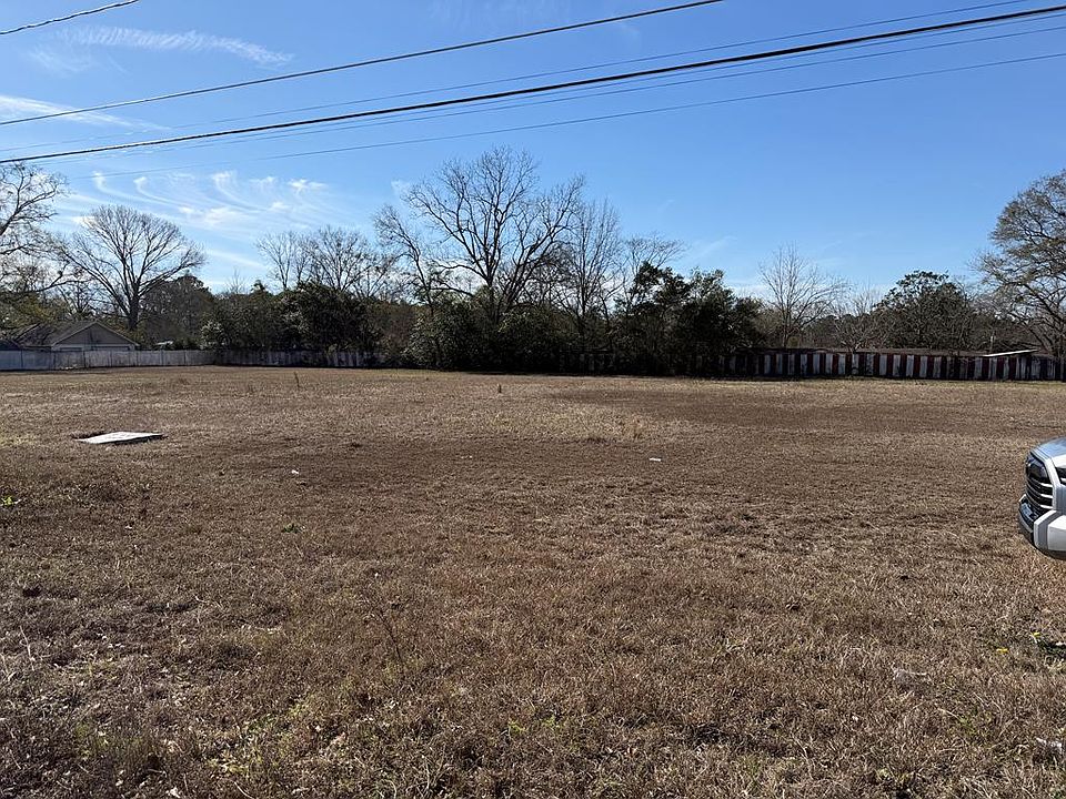 1st image of 0 Plaza Dr
