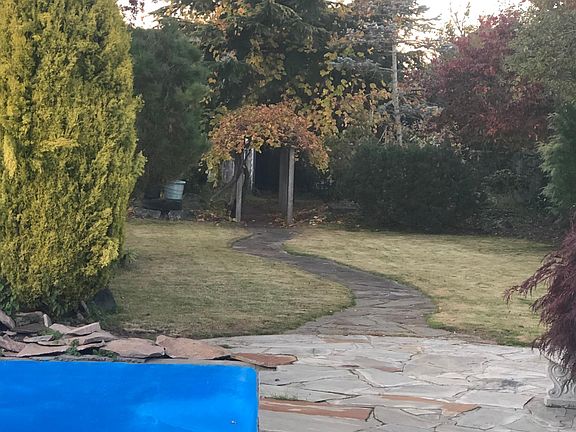2nd image of 1907 9th Ave SE