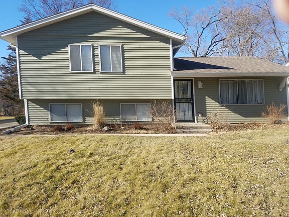 3rd image of 2372 N Irene Dr
