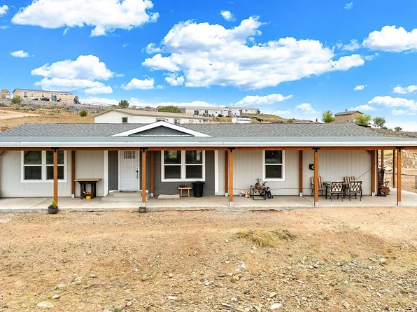 2035 N Cougar Path, Chino Valley, AZ 86323