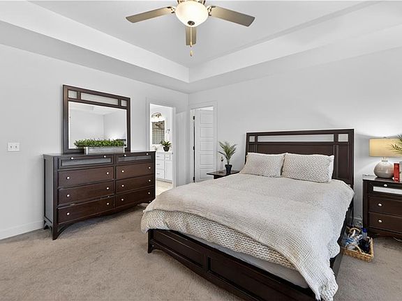 4th image of 6619 NW 105th Ct