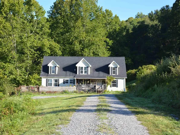 445 Poplar St, Jane Lew, WV 26378